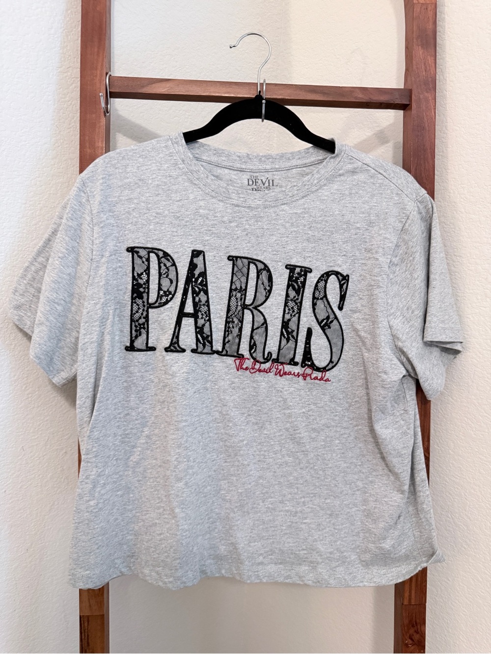 Grayson Threads The Devil Wears Prada Gray PARIS Lace-Print Short Sleeve Tee NWT